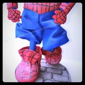 Spider man cake topper